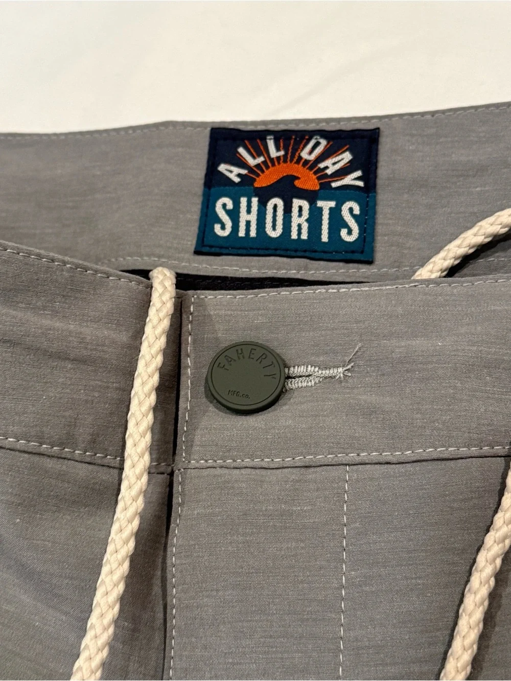 Faherty All Day Shorts Mens 31 Gray Chino 34x9 Stretch Travel Casual Summer